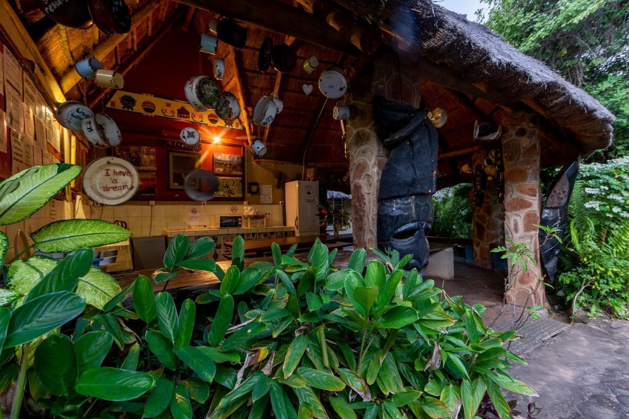 Victoria Falls Backpackers Lodge Luaran gambar