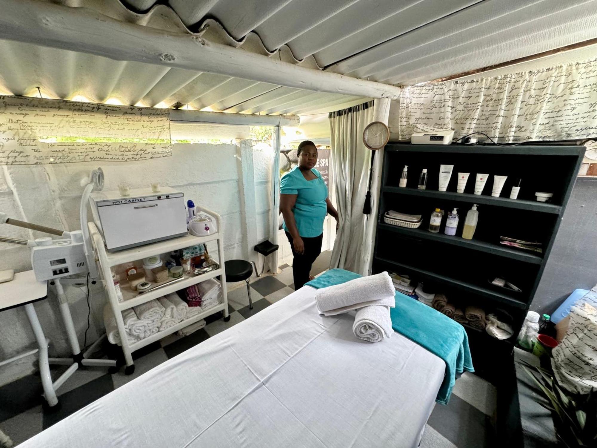Victoria Falls Backpackers Lodge Luaran gambar
